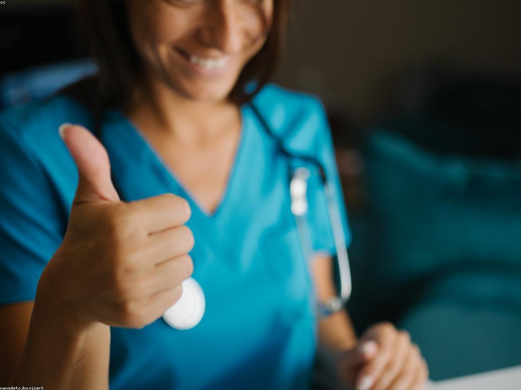 ការប្រើប្រាស់បច្ចេកវិទ្យាជាទីប្រឹក្សាដើម្បីសម្រួលការងារ